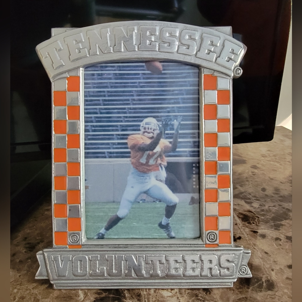 🏈 University of Tennessee Arthur Court Picture Frame